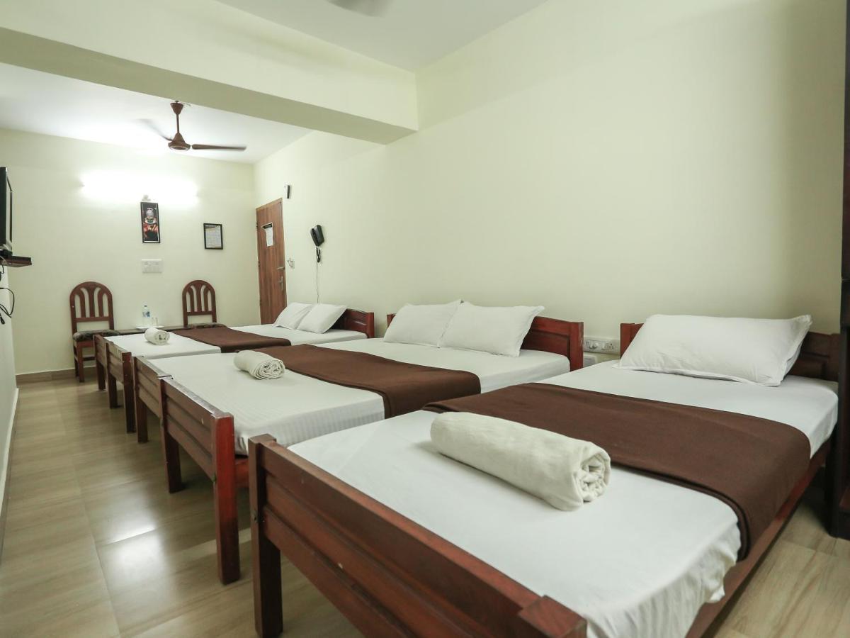 Hare Krishna Inn Guruvāyūr Εξωτερικό φωτογραφία
